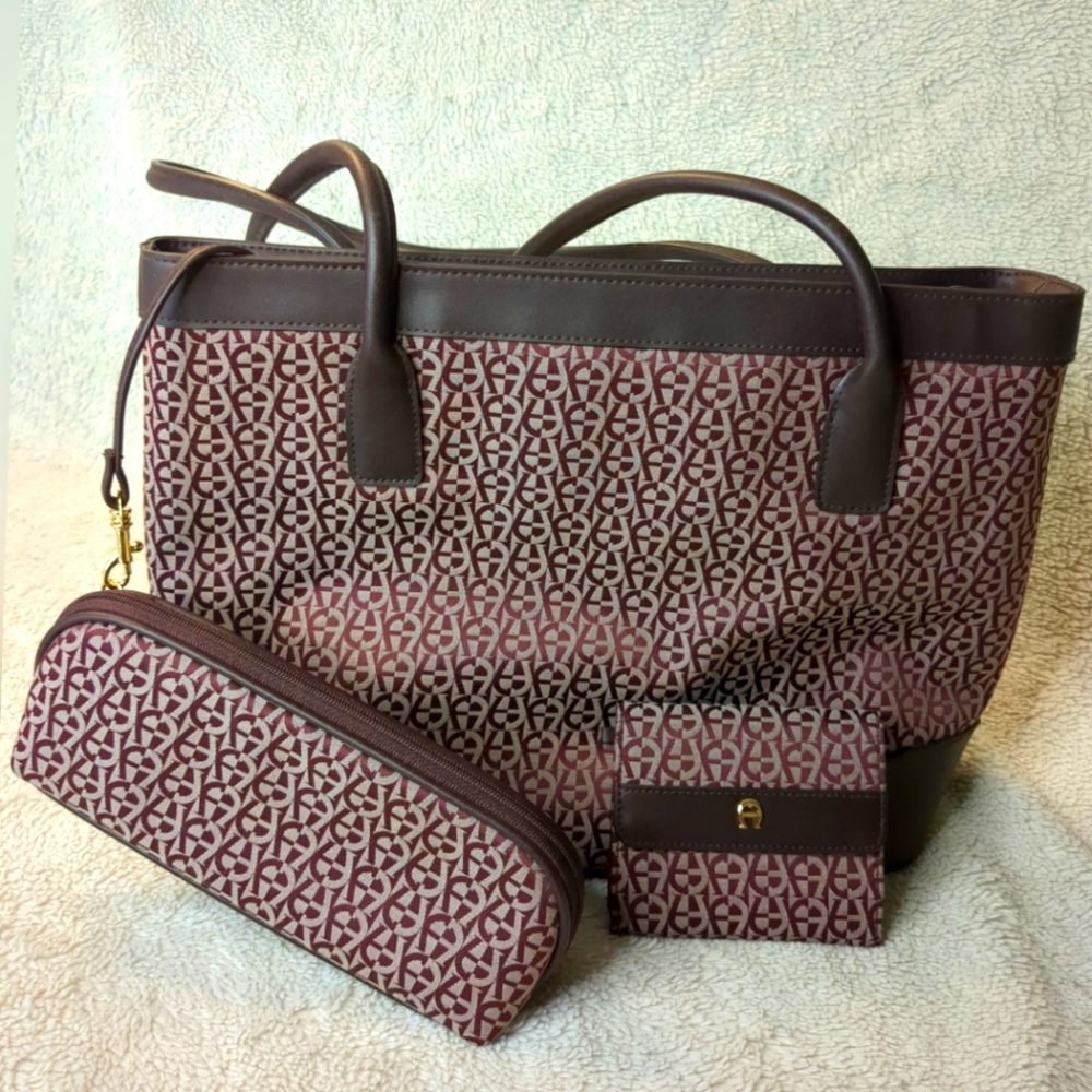 Vintage Etienne Aigner monogram print logo Tote in Burgundy wallet make-up bag